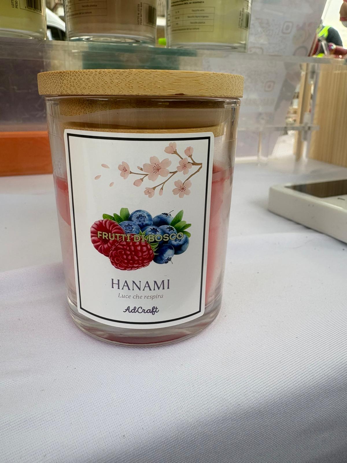 Candela “Hanami – Frutti di Bosco” | Luce che respira – AdCraft